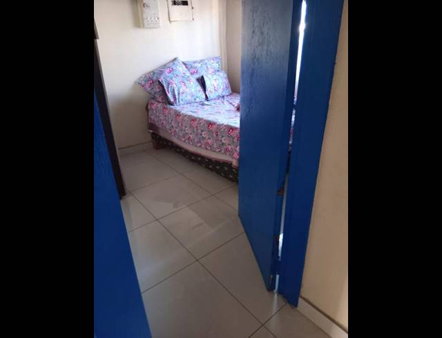 2 BEDROOM HOUSE FOR SALE IN ZONKIZIZWE